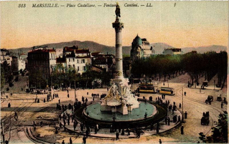 CPA MARSEILLE Place Castellane Fontaine Cantini (404988)