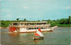 MV Paddlewheel Queen Winnipeg MB Manitoba Boat Unused Vintage Postcard H60