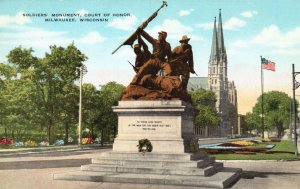 Vintage Postcard 1940's Soldiers Monument Court of Honor Milwaukee Wisconsin #2