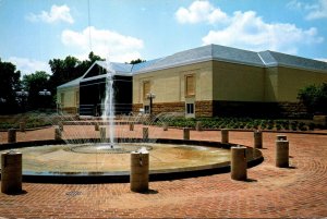 North Carolina Charlotte The Mint Museum 1996