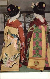 Japanese Fashion Beautiful Women Elaborate Costumes Dresses Vintage Postcard