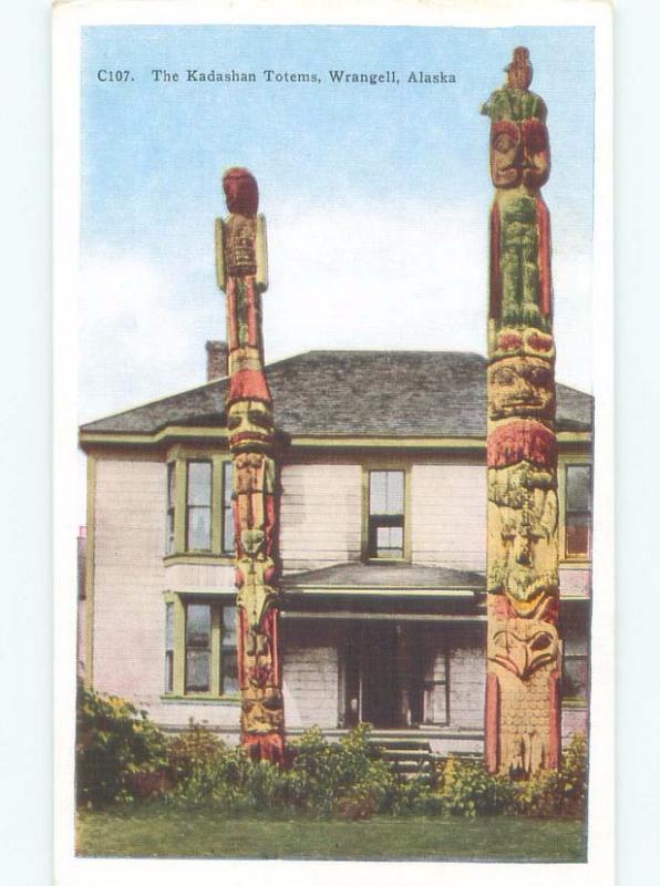 Unused Linen NATIVE ESKIMO TOTEM POLES Wrangell Alaska AK E8039