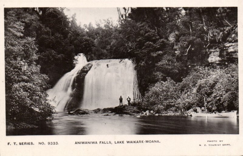 PC NEW ZEALAND, ANIWANIWA FALLS, LAKE WAIKA, Vintage REAL PHOTO Postcard(b43877)