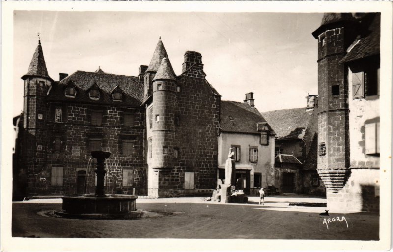 CPA Salers La Grande Place Cantal (101312)