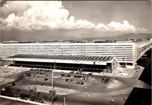 RPPC Rome Italy ROMA TERMINI Railway Station RAILROAD/TRAIN Woody's 4X6 Postcard