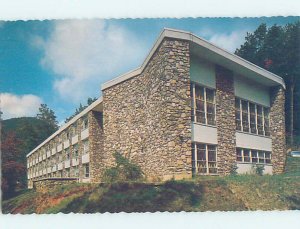 Chrome COLLEGE SCENE Montreat - Near Black Mountain & Asheville NC AG7502