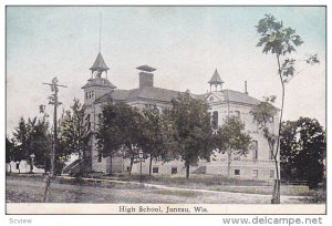 JUNEAU , Wisconsin , 00-10s ; High School