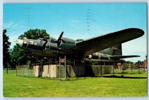 Memphis Tennessee Postcard World War Flying Fortress National Guard Armory c1976