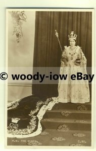 r0331 - Queen Elizabeth after the ceremony , Coronation Day - postcard