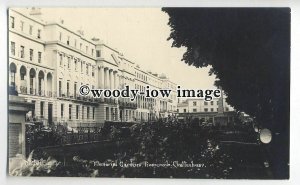 tq0111 - Glocs - Memorial Garden Promenade and Hotel, in Cheltenham - Postcard