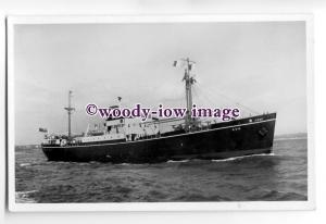 cb0777 - General Steam Nav Coastal Cargo Ship - Auk , built 1949 - postcard