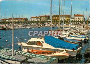 Modern Postcard Saint Raphael A Corner of the Port