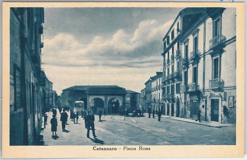 44417 vintage postcard - CATANZARO City - PIAZZA ROME-