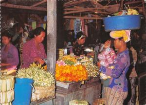 BG21186 market in bali denpasar  types folklore indonesia