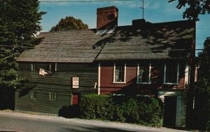 Vintage Postcard Sparrow Oldest House Pottery Guild Plymouth Mass. Massachusetts