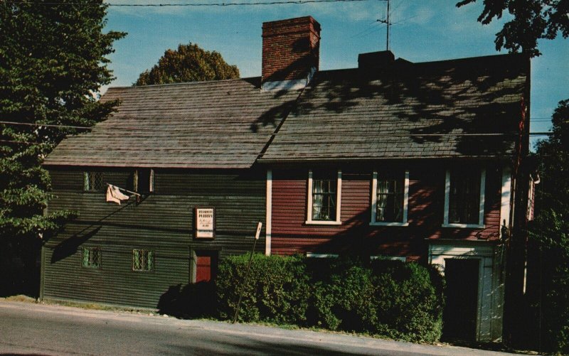 Vintage Postcard Sparrow Oldest House Pottery Guild Plymouth Mass. Massachusetts