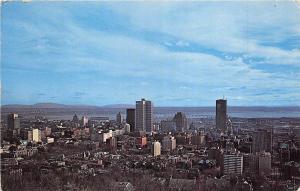 BT18892 view of bussiness section and sky line montreal  canada