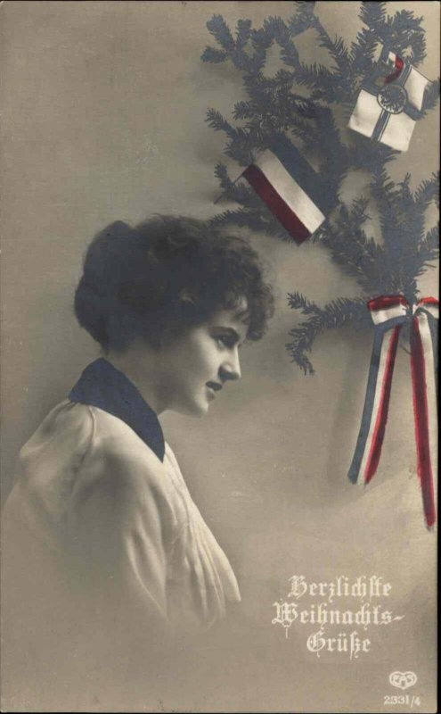 EAS Herzliche Weihnachtsgrus Christmas Pretty Woman Tinted Real Photo Postcard