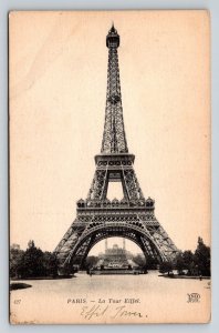 Eiffel Tower   Paris France  Postcard