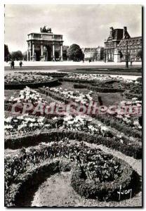 Modern Postcard Paris Tuileries Garden Strolling the Arc de Triomphe du Carro...