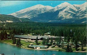 Postcard LODGE SCENE Jasper Alberta AB AO8713