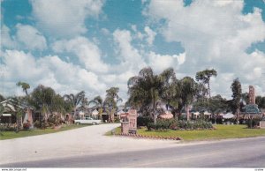 Near AUBURNDALE, Florida, 1940-60s; Chandlers' Rainbow Drive Motel, Classic Car