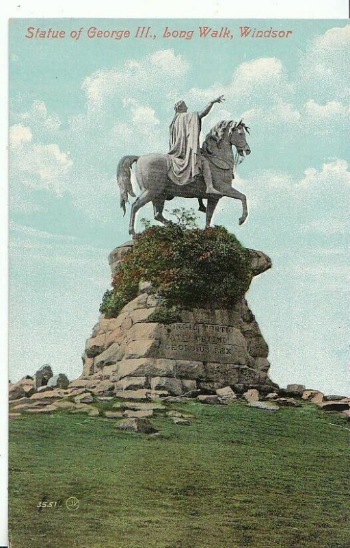 Berkshire Postcard - Statue of George 111 - Long Walk - Windsor  A8748