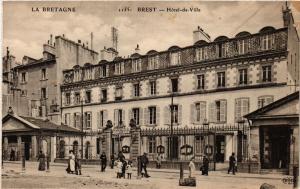 CPA La Bretagne BREST - Hotel-de-Ville (252889)