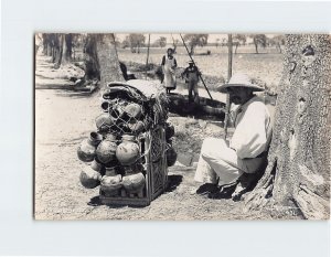 Postcard Vendedor De Jarros Mexico