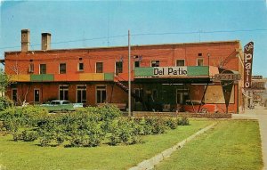 Fillmore Utah Del Patio Hotel occupation 1960s Seaich roadside Postcard 24-8011