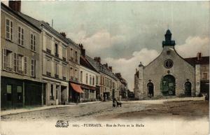 CPA Puiseaux - Rue de PARIS et la Halle (586480)