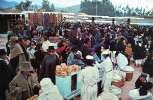 VINTAGE CONTINENTAL SIZE POSTCARD TRADITIONAL INDIAN MARKET AT OTAVALO ECUADOR