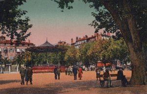 France Postcard - Toulon - Un Coin De La Place d'Armes    RS21304