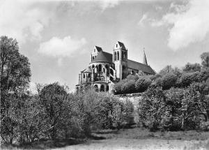 BR19716 Prieure de saint leu d esserent l eglise vue a l est france