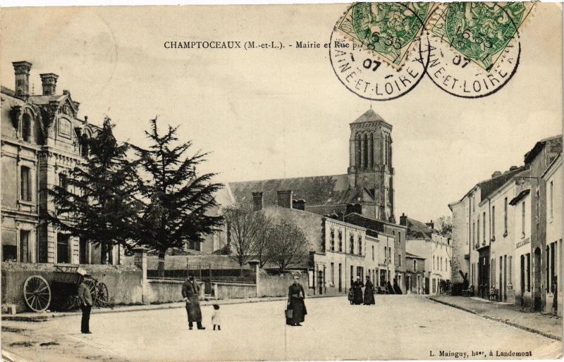 CPA Camptocheaux - Mairie et Rue (127550)