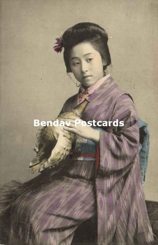 japan, Beautiful Geisha Lady with Large Shell Trumpet Seashell (1910s)