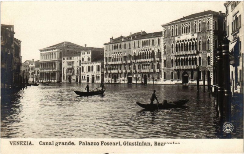CPA AK VENEZIA Canal Grande. Palazzo Foscari,Giustinian ITALY (523347)