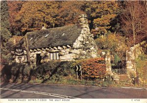 uk44549 ugly house bettws y coed wales uk