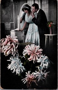 Romantic Victorian Couple Vintage Postcard C001