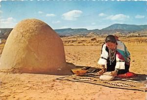 Indian Grinding Corn - Indian Life