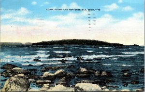 Vtg 1950s Ford Island and Traverse Bay Traverse City Michigan MI Linen Postcard