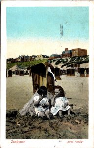Netherlands Zandvoort Even Rusten Vintage Postcard C025