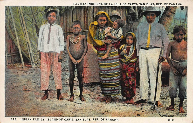 Indian Family, Island of Carti, San Blas, Panama, Early Postcard, Unused 