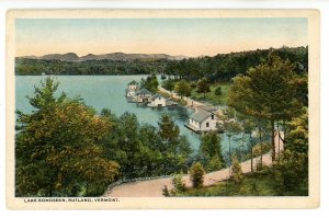 VT - Lake Bomoseen. Shore Scene  (crease)