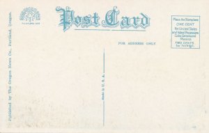 Sternwheeler in Cascade Locks on Columbia River, Oregon - WB