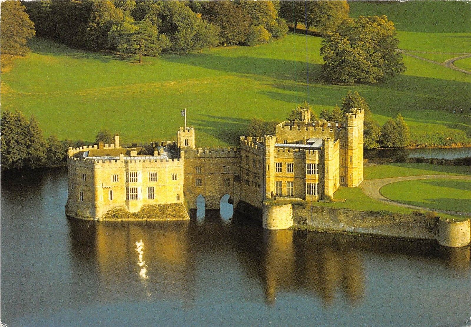 Bg32803 leeds castle aerial view uk | Europe - United Kingdom - England ...