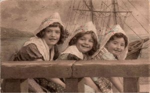 Three Little Dutch Girls on a Ship - c1908
