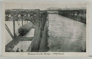Missouri Pacific Bridge 1908 Flood Waters on Kaw with Onlookers Postcard Q6