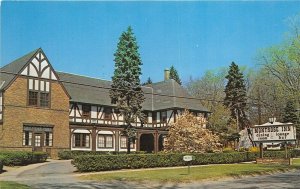 Montrose Pennsylvania 1960s Postcard Montrose Inn Hotel