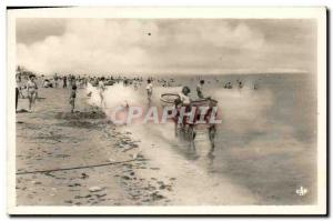 Postcard Modern Luke Me On Scene Beach Le Bain